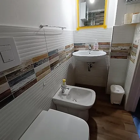 Cefaluliberty Apartman *