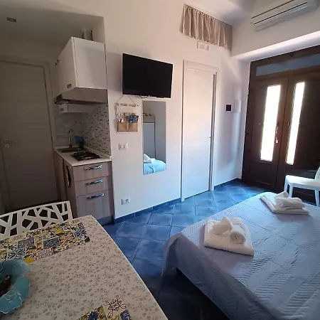 Cefaluliberty Apartman *
